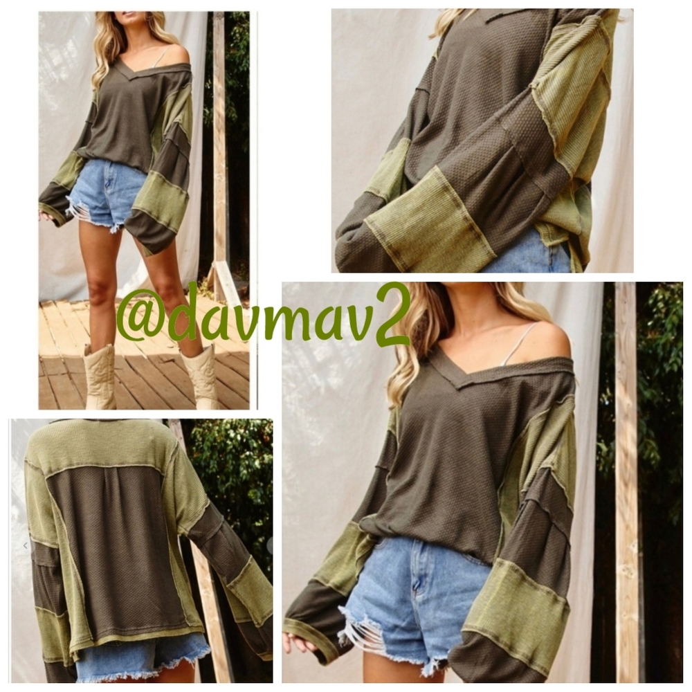 OLIVE 🫒 Color Block Waffle Knit Vneck Top